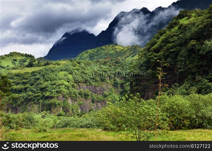 Tahiti, mountains. Tropical nature.