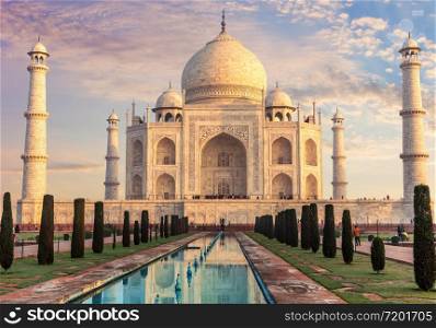 Taj Mahal, place of visit in India, Agra.. Taj Mahal, place of visit in India, Agra