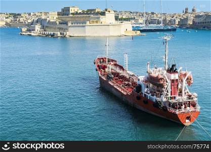 Tank ship designed for transporting liquefied natural fuels in the port of Malta.