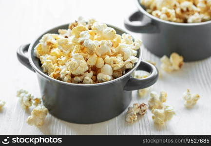 Tasty salted homemade popcorn. Making healthy popcorn at home