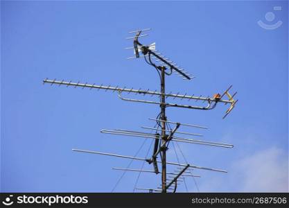 Television antenna