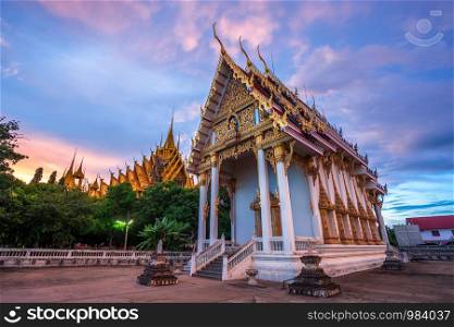 Temple (Thai language:Wat Chan West) is a Buddhist temple (Thai language:Wat) It is a major tourist attraction in Phitsanulok, Thailand.