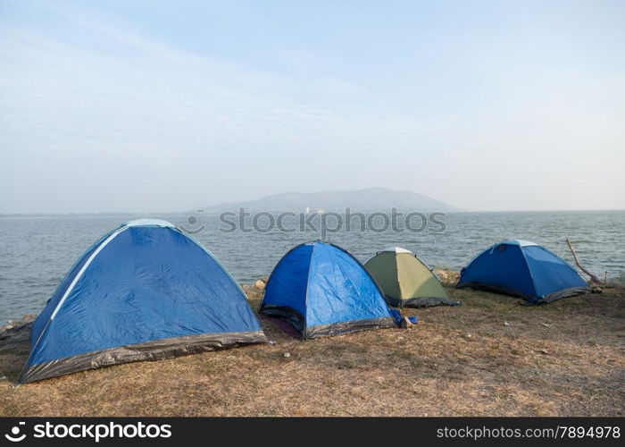 Tent camping on the lawn. Attractions near the dam. In the morning, a cold