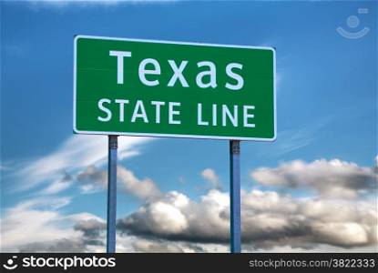 Texas state line sign at the state border