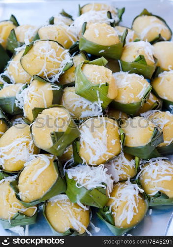 thai dessert made from coconut and sugar (Ka nom Tan)