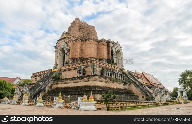 Thai Lanna pagoda at Wat Chedi Luang temple in Chiang Mai, Thailand