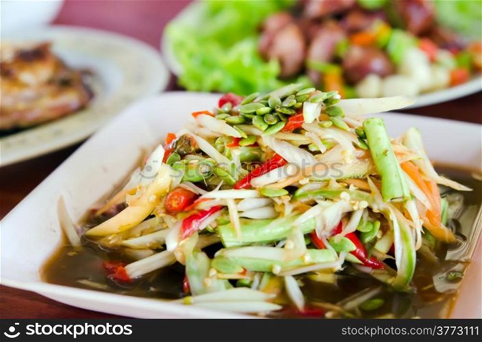thai papaya salad hot and spicy , favorite Thai food