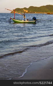 thailand lomprayah bay isle white beach rocks in asia and south china sea