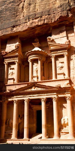 the antique site of petra in jordan one of the beautiful wonder of the world