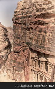 the antique site of petra in jordan one of the beautiful wonder of the world