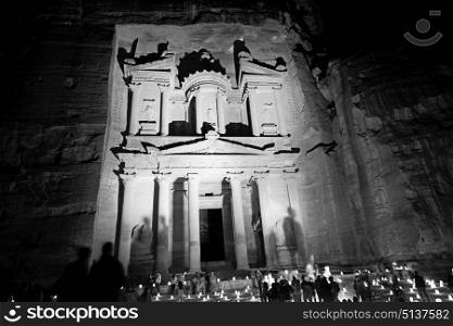 the antique site of petra in jordan the beautiful wonder of the world at night