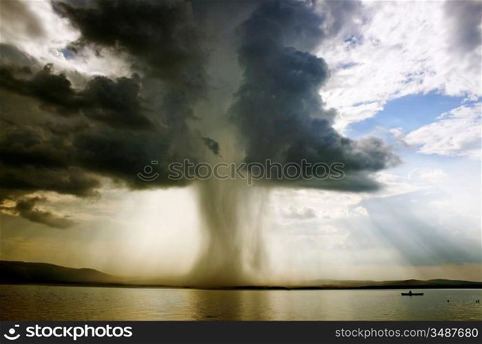 the begining of the tornado over the lake