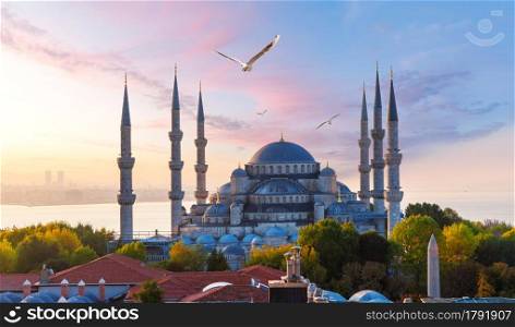 The Blue Mosque or Sultan Ahmet Mosque at sunrise, Istanbul, Turkey.