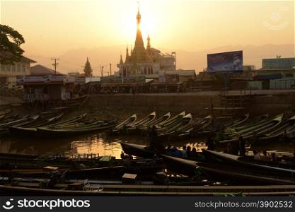 the Boat landing Pier at the Nan Chaung Main Canal in the city of Nyaungshwe at the Inle Lake in the Shan State in the east of Myanmar in Southeastasia.. ASIA MYANMAR BURMA INLE LAKE BOAT JETTY PIER