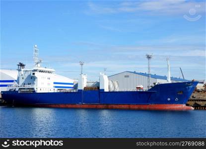 The cargo ship costs at a mooring