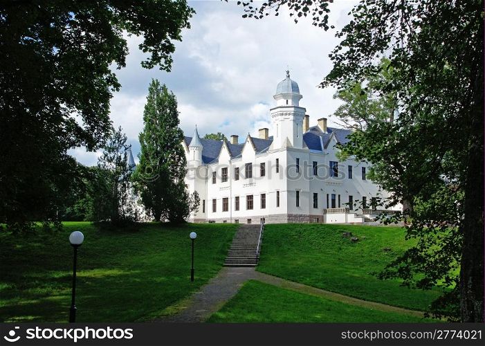 The castle in the east of Estonia. Alatskivi