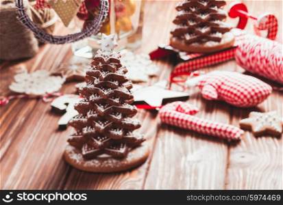 The Christmas decorations. Christmas tree with gingerbread. The Gingerbread cookies