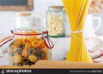 the different italian pasta in the kitchen