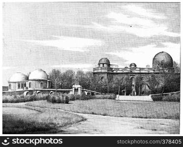 The grounds of the Observatory on the Boulevard Arago, vintage engraved illustration. Paris - Auguste VITU ? 1890.