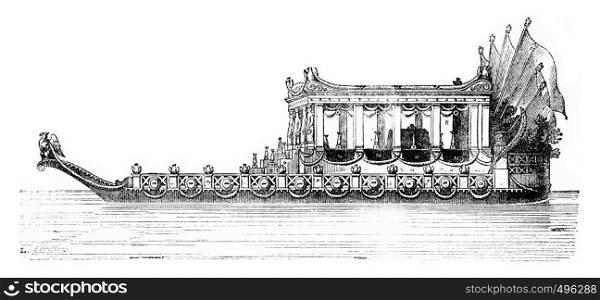 The Imperial Boat, vintage engraved illustration. Magasin Pittoresque 1841.