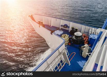 The nose of the ship, the bow of the floating ship, the cruise liner, the yacht, the boat on the background of the blue salt sea, the ocean on the tropical sea warm resort,