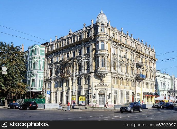 The old residential building in Odessa, on the corner of Deribasovskaya and Preobrazhenskaya