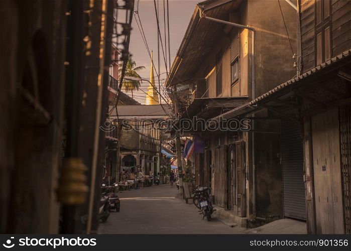 the old town at the waterfront of Chanthaboon on the Mae Nam Chanthaburi River in old town of the city of Chanthaburi in the north of Thailand. Thailand, Chanthaburi, November, 2018.. THAILAND CHANTHABURI CITY WATERFRONT