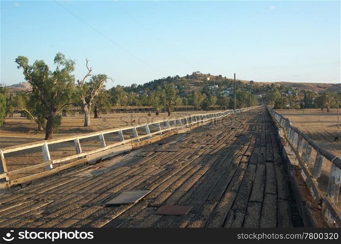 the old wooden road bridge to gundagai. road to gundagai