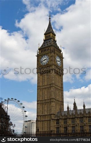 The Palace of Westminster is the meeting place of the House of Commons and the House of Lords, the two houses of the Parliament of the United Kingdom