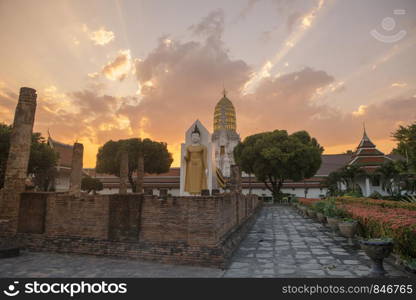 the ruins of the Wat Phra Si Ratana Mahathat a Temple in the city of Phitsanulok in the north of Thailand. Thailand, Phitsanulok, November, 2018.. THAILAND PHITSANULOK WAT RATANA MAHATHAT