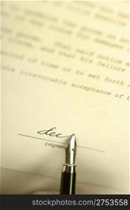 The signature. Acknowledgement of the document by means of the unique signature by means of pen