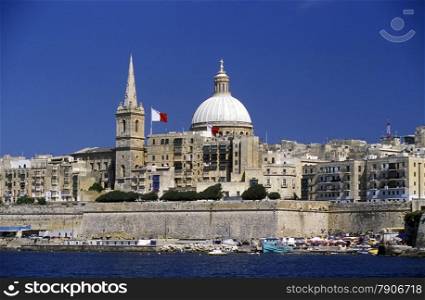 The St Paul Anglikan Cathedral at the Grand Harbour in the City of Valletta on Malta in Europe.. EUROPE MALTA VALLETTA