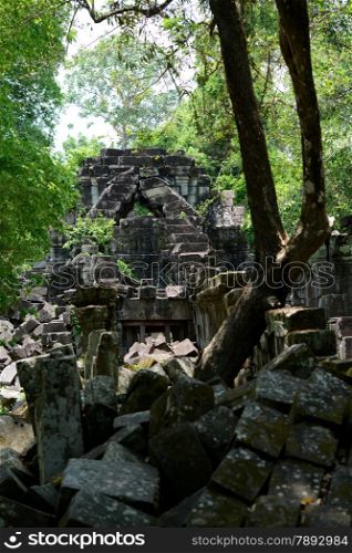 The Tempel Ruin of Beng Mealea 32 Km north of in the Temple City of Angkor near the City of Siem Riep in the west of Cambodia.. ASIA CAMBODIA ANGKOR BENG MEALEA