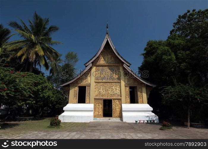 the Tempel Xieng Thong in the old town of Luang Prabang in the north of Lao in Souteastasia.. ASIA LAO LUANG PRABANG