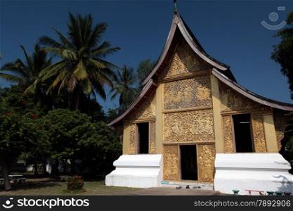 the Tempel Xieng Thong in the old town of Luang Prabang in the north of Lao in Souteastasia.. ASIA LAO LUANG PRABANG