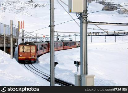 The train that runs from Kleine Scheidegg to the top of Jungfrau, Switzerland