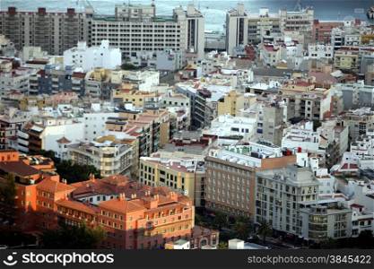 The view of the City of Santa Cruz on the Island of Tenerife on the Islands of Canary Islands of Spain in the Atlantic. . SPAIN CANARY ISLAND TENERIFE
