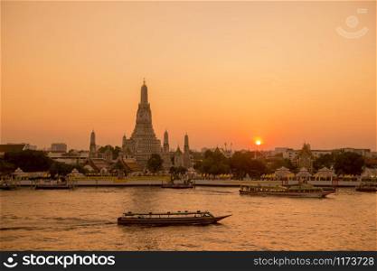 the Wat Arun Temple on the Chao Phraya River in the city of Bangkok in Thailand in Southest Asia. Thailand, Bangkok, November, 2019. THAILAND BANGKOK WAT ARUN