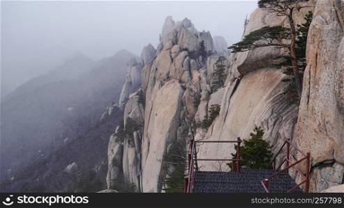 The way to hight peak of Seoraksan mountains