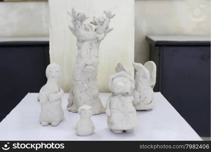 the white clay statue fun