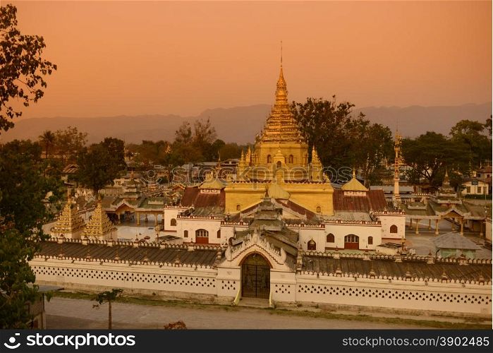 the Yadana Man Aung Pagoda in the city of Nyaungshwe on the Inle Lake in the Shan State in the east of Myanmar in Southeastasia.. ASIA MYANMAR BURMA INLE LAKE NYAUNGSHWE TEMPLE