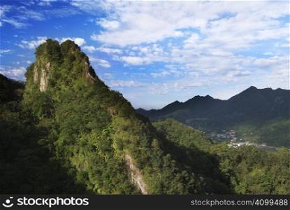 This is a hrad and dangerous mountain in Taiwan, but it is very beautiful.
