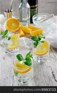This is a light and refreshing summer cocktail with a white port, mixed with dry or sweet wine with a few drops of orange and a hint of mint.