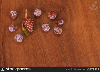 This is a many pine cone, like a nature picture. And this composition similar for life.