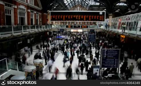 Time lapse in Liverpool Street, London