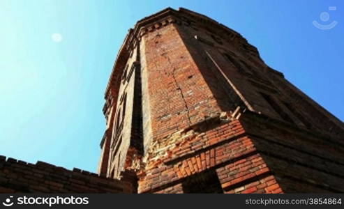 timelapse ruins of old buildings. bath house built in 1906godu, Putivl.