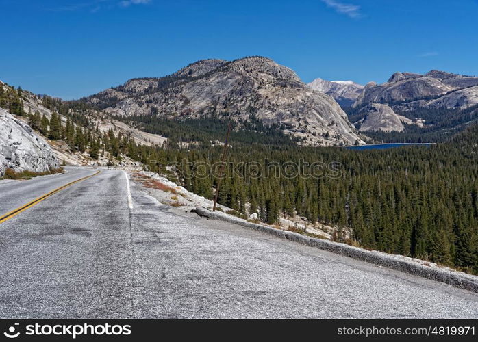 Tioga Road near Tenaya Lake in Yosemite National Park