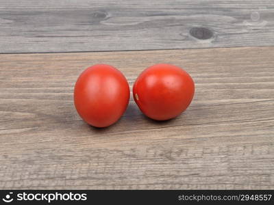 Tomatoes on wood