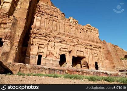 tomb in the antique site of petra in jordan the beautiful wonder of the world
