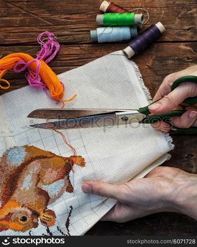 Tools and accessories for sewing